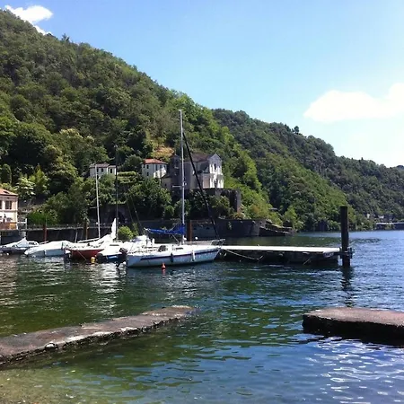 View - - 2 Bedrooms - Garden Apartamento *