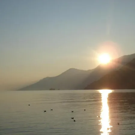 Apartamento View - - 2 Bedrooms - Garden *